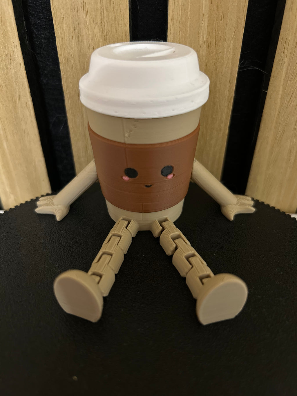 Kaffeebecher-Figur 3D-Druck – Detailansicht Gelenke