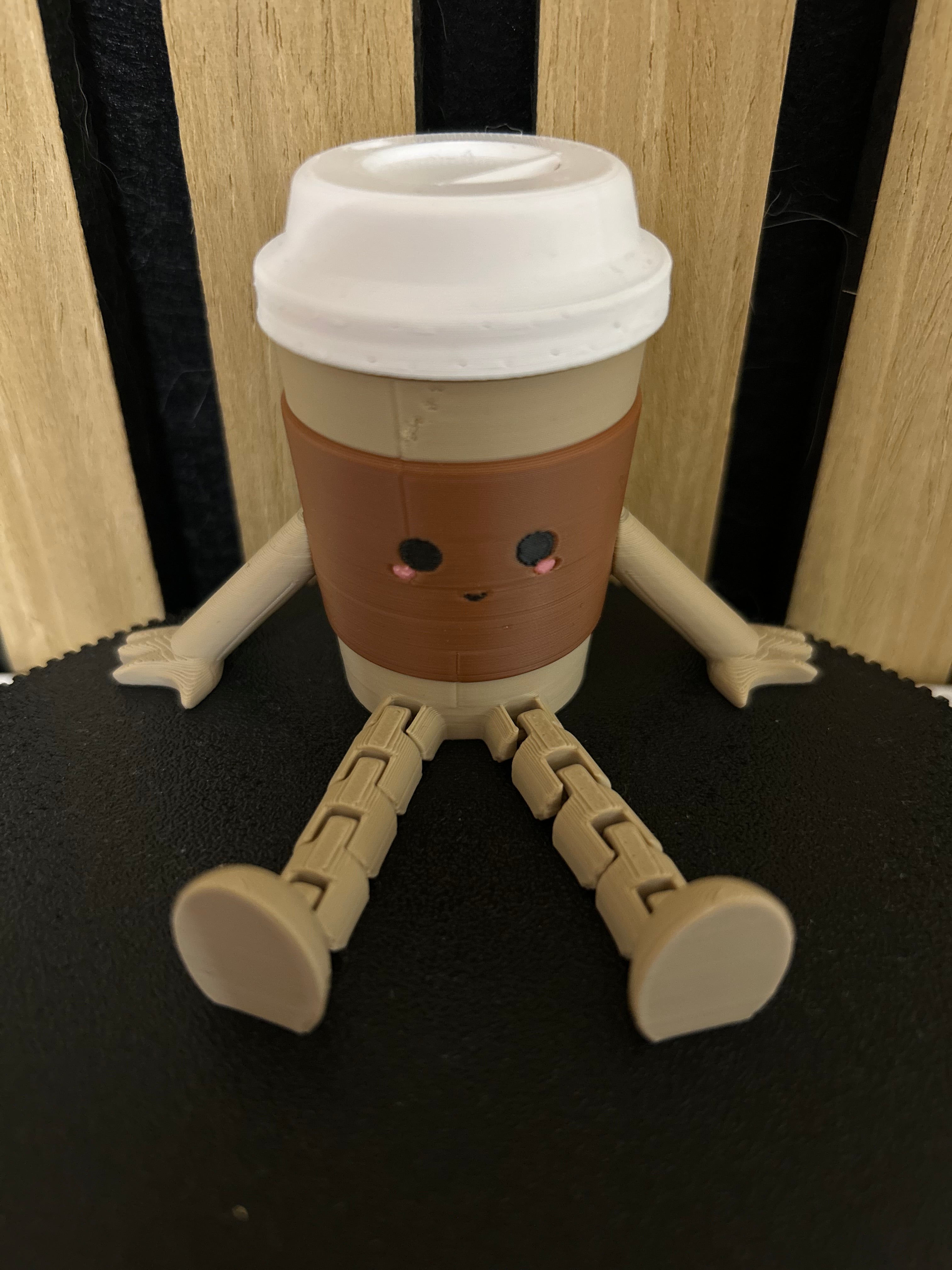 Kaffeebecher-Figur 3D-Druck – Detailansicht Gelenke